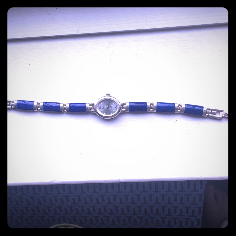 Aria Quartz SWISS Watch